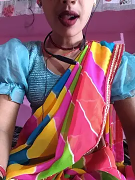 Eshna Dabral online show from November 5, 2025, 1:38 am