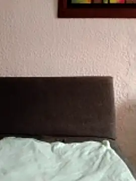 dulcewitch online show from March 25, 2026, 3:18 pm