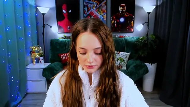 MelanieAlves online show from January 13, 2026, 12:32 pm