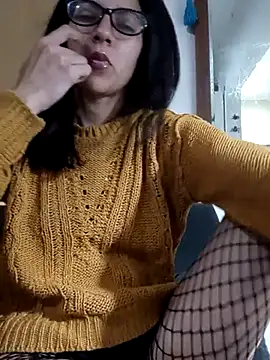 Camilitah online show from November 4, 2025, 2:49 pm