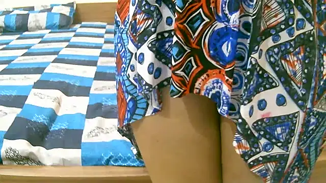 ragini m m s online show from November 5, 2025, 2:44 am