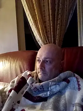 Alexis Bull online show from January 7, 2026, 11:51 pm