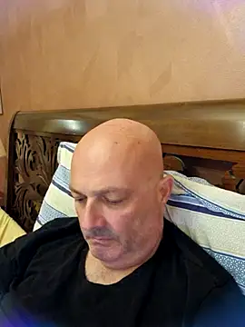 Alexis Bull online show from July 12, 2026, 7:16 pm