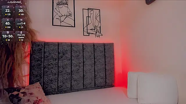 blonder roux online show from October 9, 2025, 10:35 am