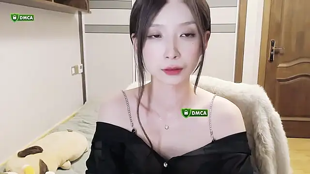 ke-le online show from September 28, 2025, 3:28 pm