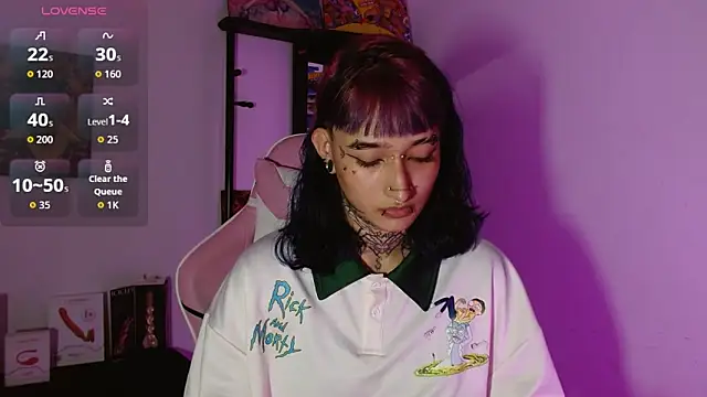 SharaRoss1 online show from February 27, 2026, 11:49 pm