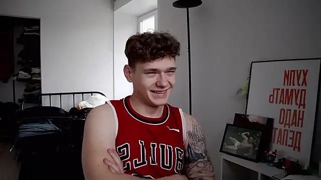 DanyDavis online show from September 25, 2025, 7:23 am