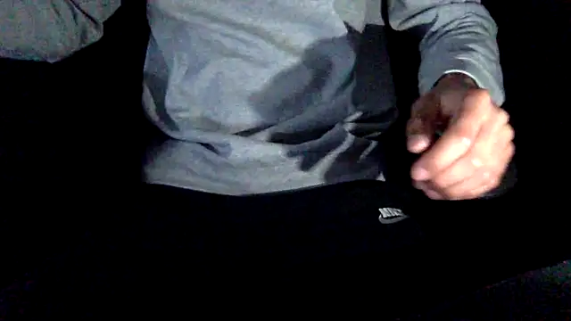 hornygymbro online show from March 20, 2025, 10:40 pm