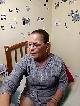 katrina perez online show from October 18, 2025, 10:10 pm