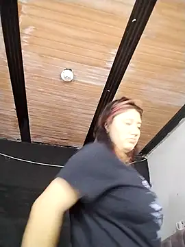 Snapshot of Cerecitaa02_ chatting on October 11, 2025, 11:31 am Cerecitaa02 online show from October 11, 2025, 11:31 am