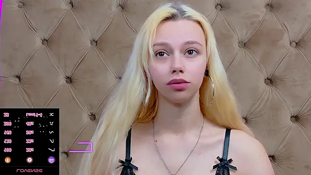 AlessiaCroft online show from February 8, 2026, 4:27 am