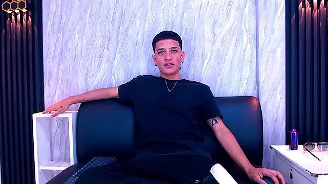 Matt Ruso online show from September 23, 2025, 6:55 pm