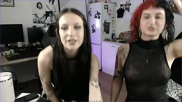 Snapshot of kittlunixx chatting on March 20, 2025, 5:04 pm kittlunixx online show from March 20, 2025, 5:04 pm