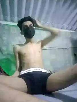 Snapshot of HannanKhan25 chatting on September 17, 2025, 7:37 pm HannanKhan25 online show from September 17, 2025, 7:37 pm