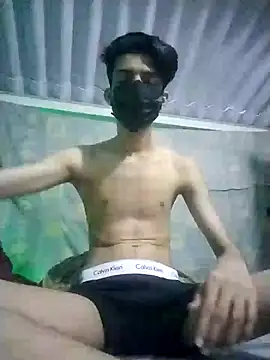 Snapshot of HannanKhan25 chatting on September 24, 2025, 7:39 pm HannanKhan25 online show from September 24, 2025, 7:39 pm