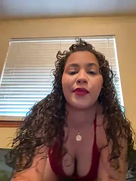 juzzzzzi online show from March 20, 2025, 9:35 pm