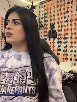 Snapshot of Kariina__69 chatting on October 25, 2025, 3:25 am Kariina 69 online show from October 25, 2025, 3:25 am