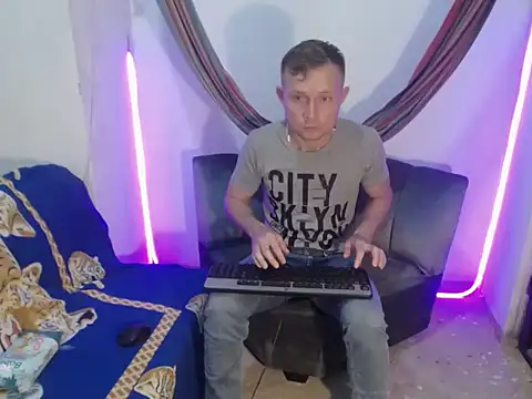 hot mann11 online show from March 4, 2026, 12:16 am