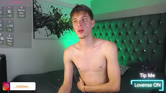 Robbin Blaze online show from April 17, 2026, 5:10 am