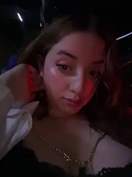 Baby  Otaku online show from October 30, 2025, 11:27 pm