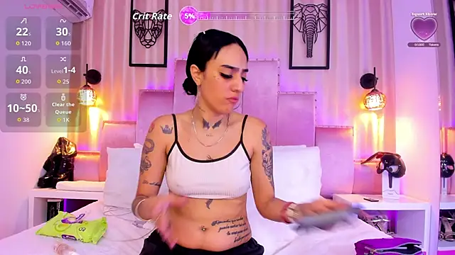 SamanthaAdele online show from November 1, 2025, 1:02 pm