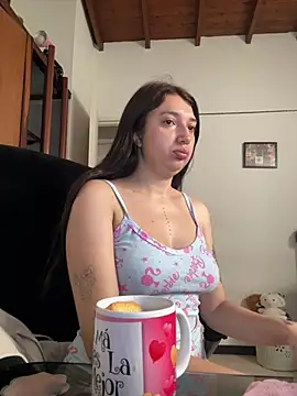Mia  Gray online show from June 3, 2026, 2:19 pm