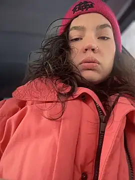 MeekyRich online show from March 4, 2026, 3:01 am