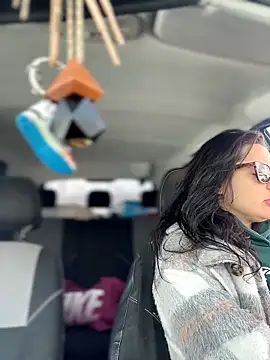 MeekyRich online show from April 20, 2026, 3:20 am