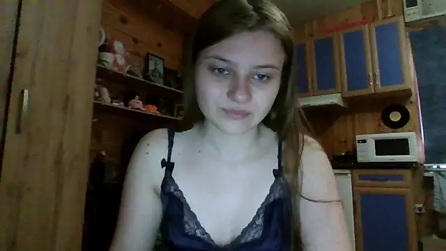 Snapshot of Little_shygirl chatting on October 15, 2025, 4:12 am Little shygirl online show from October 15, 2025, 4:12 am