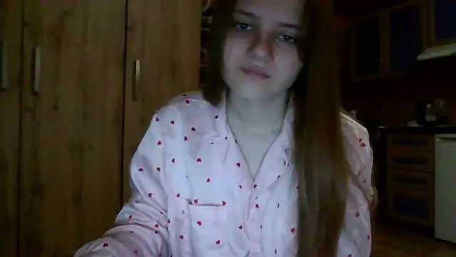 Snapshot of Little_shygirl chatting on November 3, 2025, 3:08 am Little shygirl online show from November 3, 2025, 3:08 am