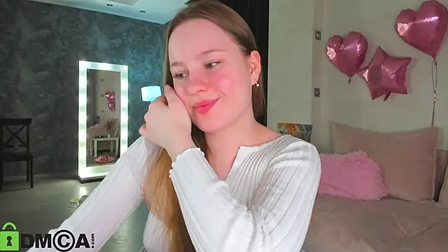 Candy Cansew online show from May 15, 2026, 11:34 pm