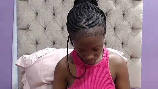 Snapshot of sexykea2002x chatting on October 25, 2025, 8:11 am sexykea2002x online show from October 25, 2025, 8:11 am