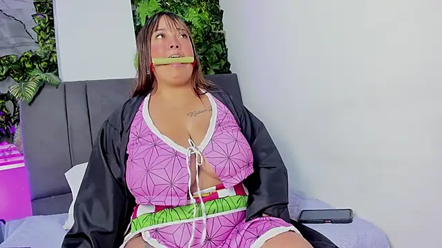 Alicee stone  online show from October 31, 2025, 3:13 pm