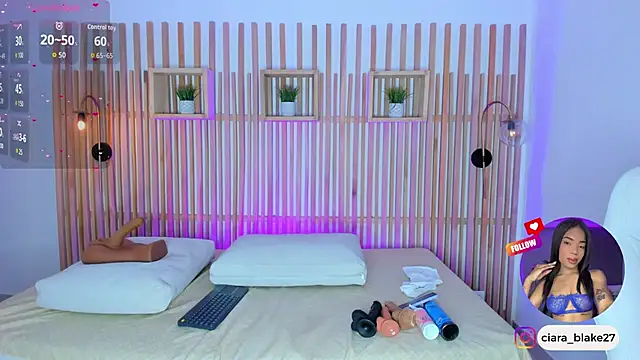 ciara blake online show from March 19, 2026, 8:02 pm