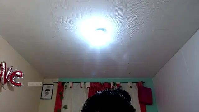 vale miel online show from October 16, 2025, 8:54 pm