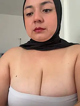 bluum online show from February 24, 2026, 3:54 pm