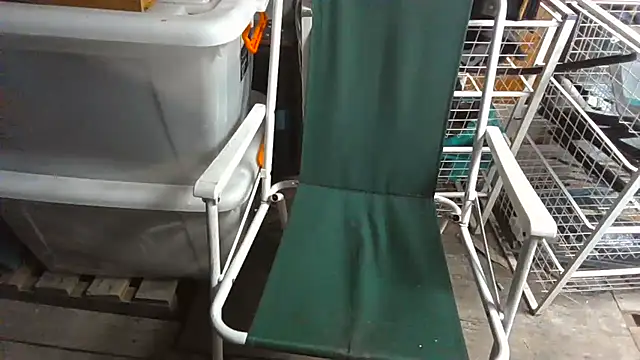 Lovyourpuss online show from February 19, 2026, 2:18 am