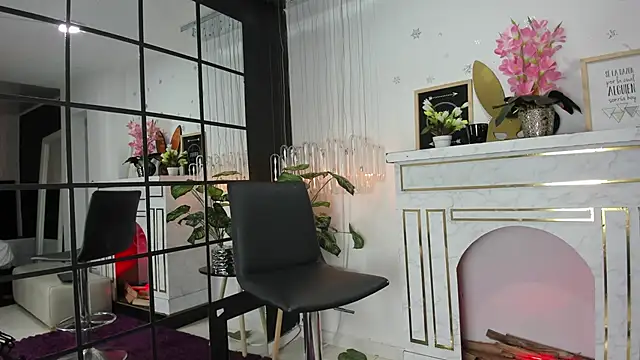 floraginette online show from March 24, 2026, 6:02 pm