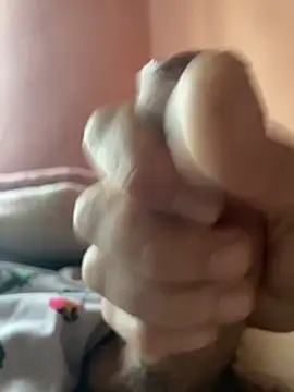 Snapshot of UncoolCaesium chatting on October 22, 2025, 1:11 pm UncoolCaesium online show from October 22, 2025, 1:11 pm