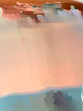 Snapshot of alissradiante1 chatting on November 3, 2025, 1:19 am alissradiante1 online show from November 3, 2025, 1:19 am