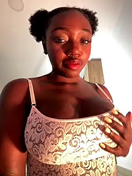 Snapshot of alissradiante1 chatting on November 14, 2025, 1:59 am alissradiante1 online show from November 14, 2025, 1:59 am