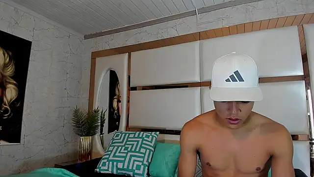 Charlot Jeremy69 online show from March 22, 2025, 10:48 pm