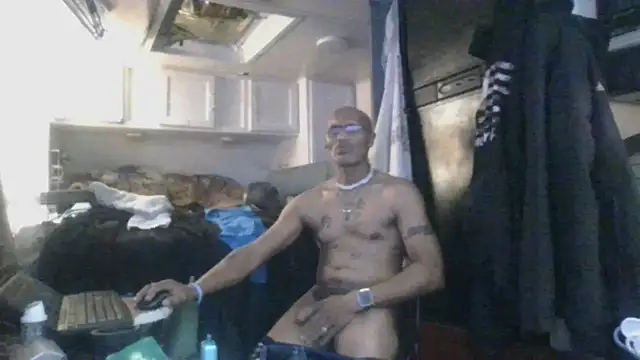 badboy2u2025 online show from December 19, 2025, 2:18 am