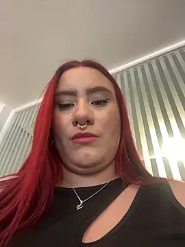 valt  online show from October 9, 2025, 7:56 pm