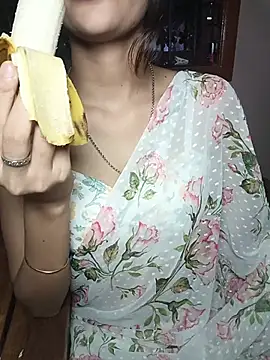 Snapshot of Isha_Sax chatting on November 7, 2025, 6:41 pm Isha Sax online show from November 7, 2025, 6:41 pm