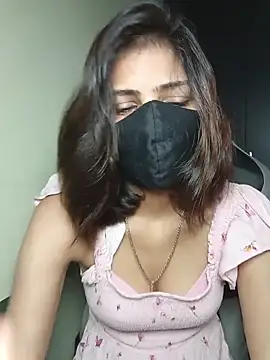 Snapshot of Isha_Sax chatting on November 9, 2025, 7:06 am Isha Sax online show from November 9, 2025, 7:06 am