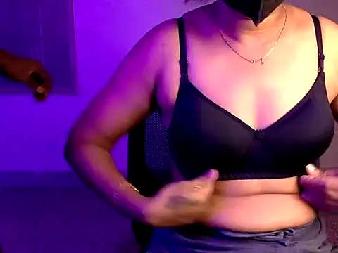 Anjali69s online show from June 8, 2026, 2:06 pm