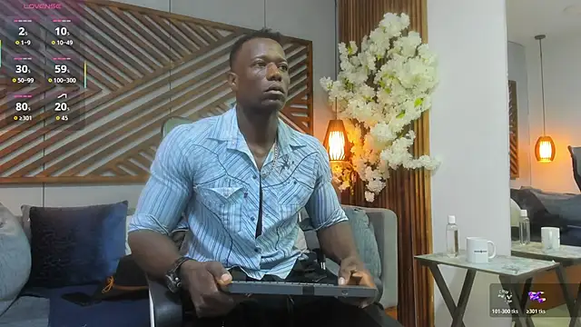 MarcusBlack  online show from October 28, 2025, 11:36 am