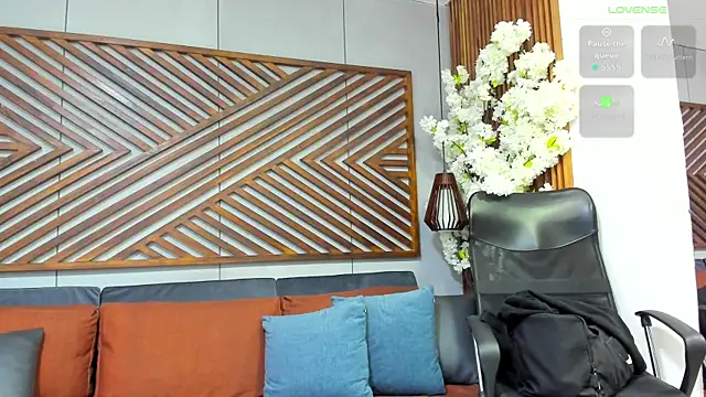 MarcusBlack  online show from November 19, 2025, 11:43 am