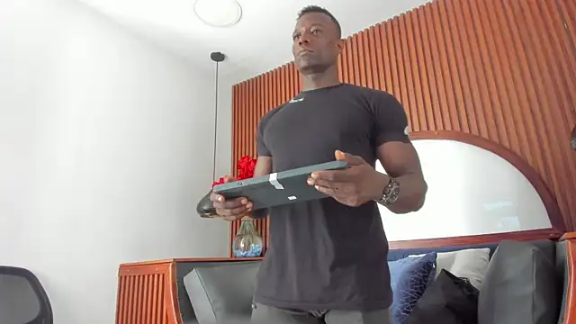 MarcusBlack  online show from December 15, 2025, 3:16 pm